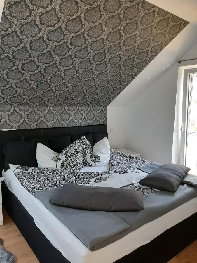 Haus Am Hang; Ferienwohnung Fernblick Штольберґ Екстер'єр фото