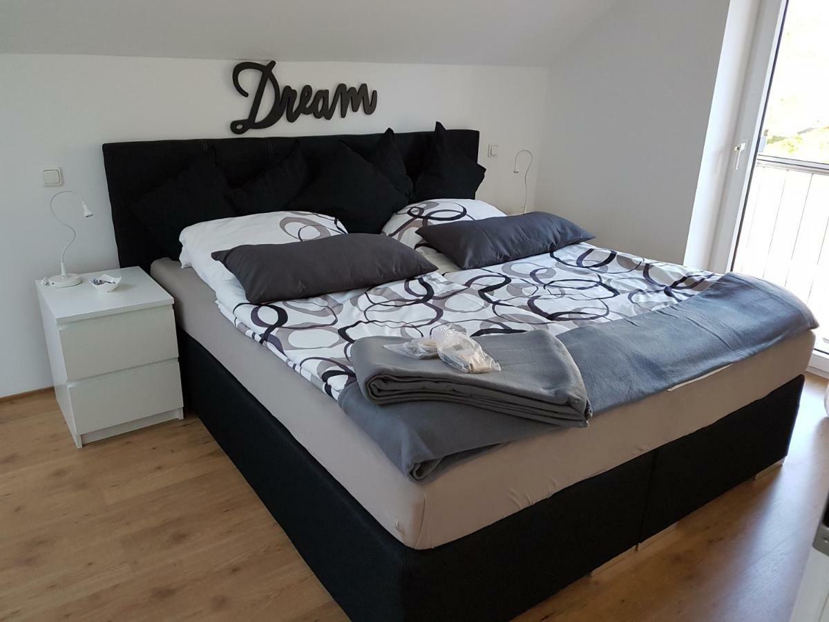 Haus Am Hang; Ferienwohnung Fernblick Штольберґ Екстер'єр фото